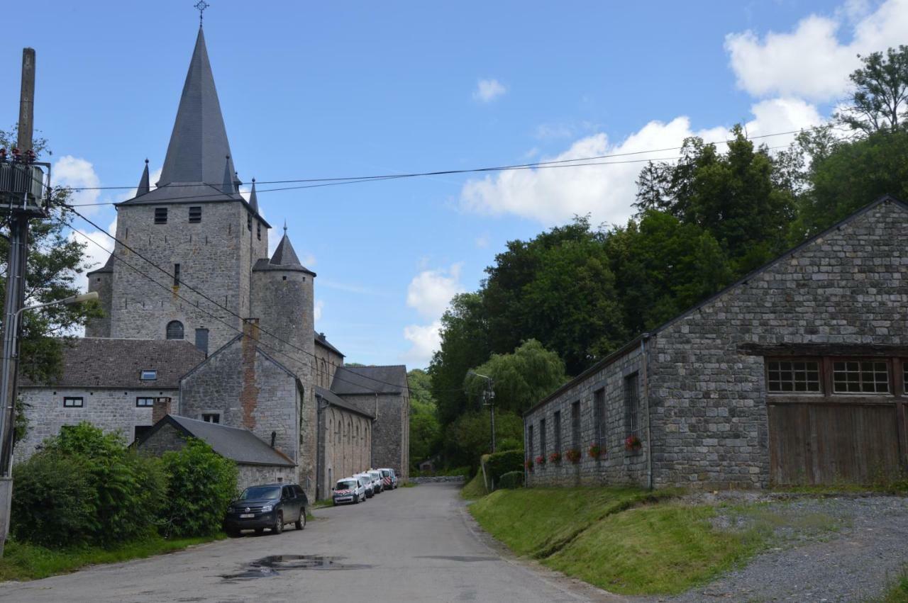 Celles  Les Gites "Coeur De Ferme" מראה חיצוני תמונה